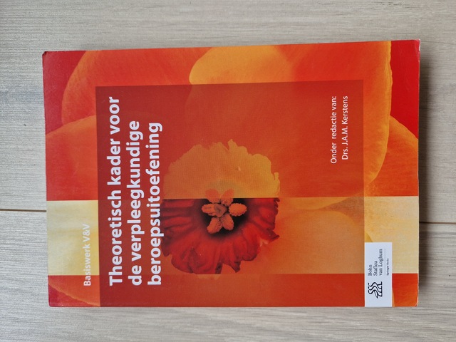 9789036804929-Theoretisch-kader-voor-de-verpleegkundige-beroepsuitoefening