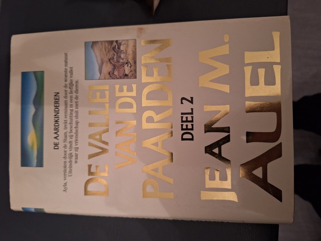 9789027425126-Aardkinderen-Deel-2