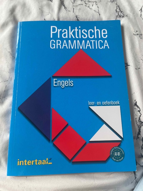 9789460304057-Praktische-grammatica-Engels-Leer-en-oefenboek