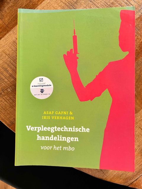 9789083412054-Verpleegtechnische-handelingen-voor-het-mbo