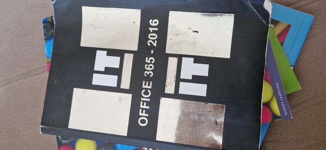 9789082389845-Office-365--2016