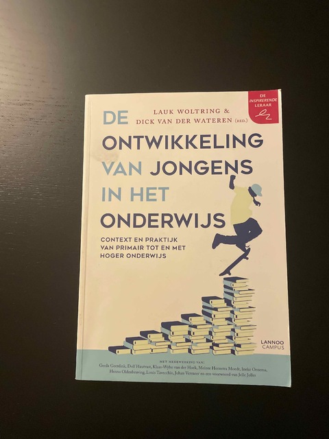 9789401460330-De-ontwikkeling-van-jongens-in-het-onderwijs