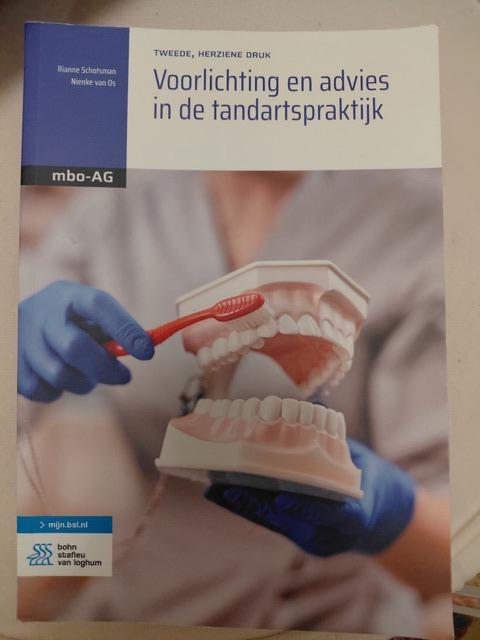 9789036828147-Voorlichting-en-advies-in-de-tandartspraktijk