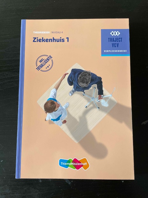 9789006953510-Traject-Combipakket-Ziekenhuis-deel-1-niv-4-boek-en-totaallicentie-1-jaar