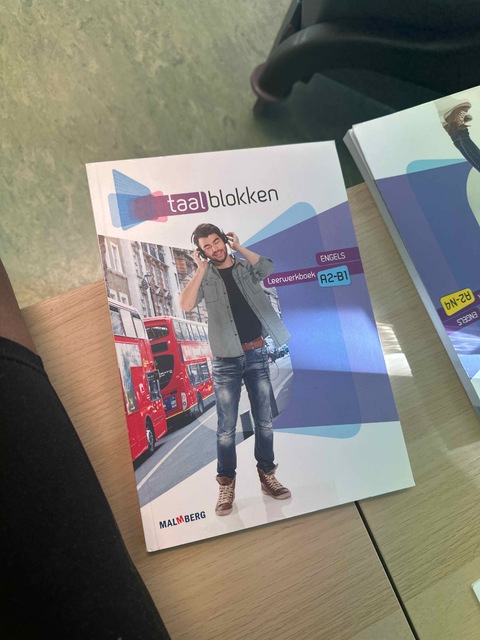 9789034597090-Taalblokken-Engels-A2-B1-Leerwerkboek