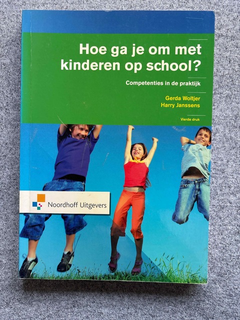9789001774370-Hoe-ga-je-om-met-kinderen-op-school