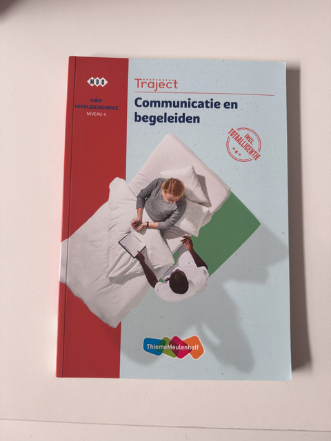 9789006953442-Communicatie-en-begeleiden-Niveau-4-mbo-verpleegkundige