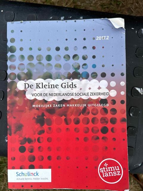 9789013144529-De-Kleine-Gids-voor-de-Nederlandse-sociale-zekerheid-2017.2