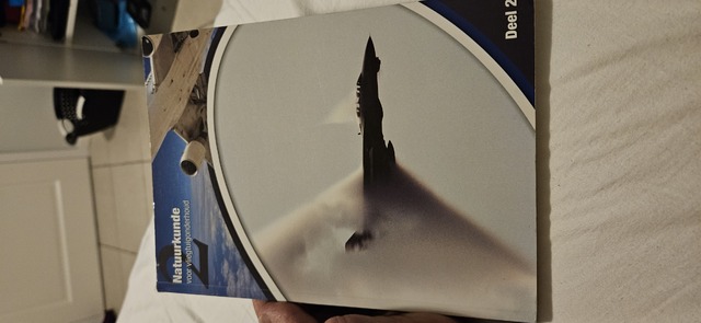 9789078206187-Natuurkunde-2-2-deel-Theorieboek