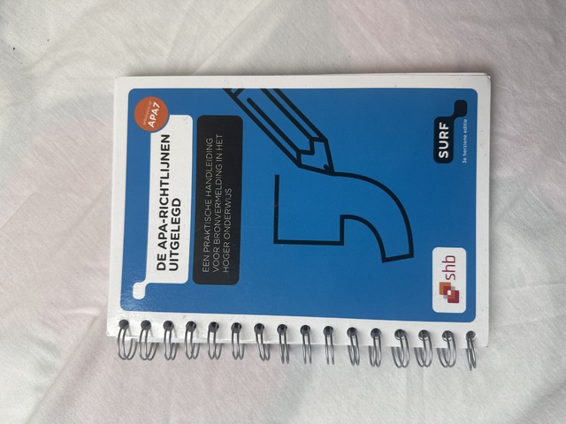 9789072482235-De-APA-richtlijnen-uitgelegd-Een-praktische-handleiding-voor-br