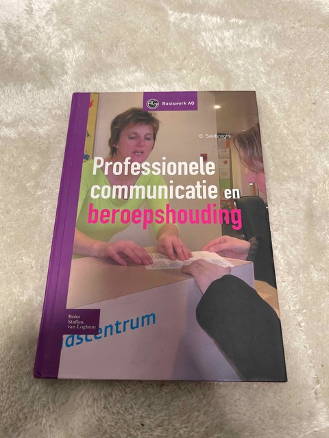 9789031349531-Professionele-communicatie-en-beroepshouding