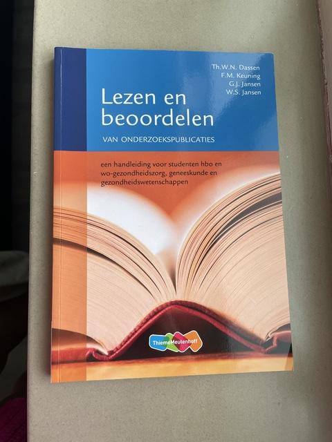9789006978063-Lezen-en-beoordelen-van-onderzoekspublicaties