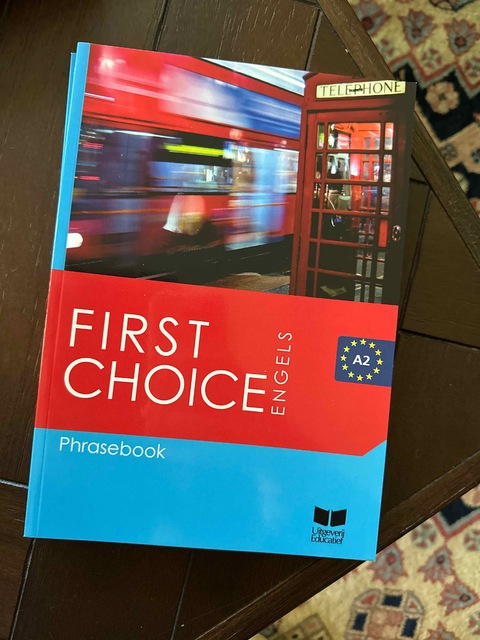 9789041509413-First-choice-A2-Phrasebook