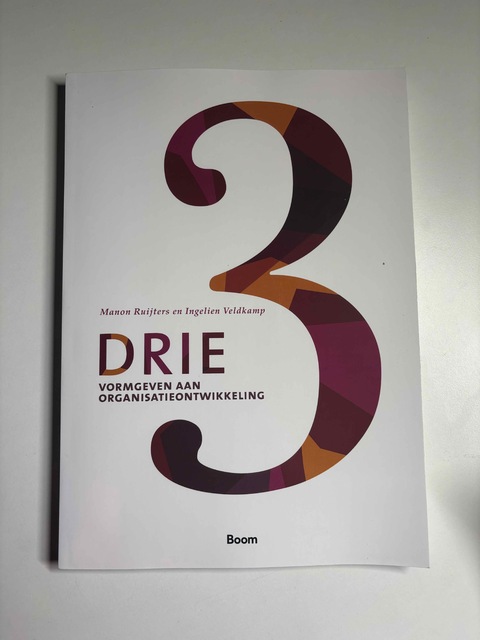 9789013076981-Drie