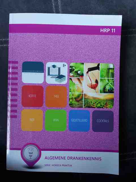 9789400227231-HRP-11