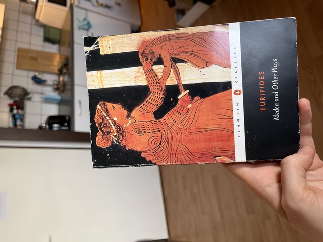 9780140441291-Medea-and-Other-Plays