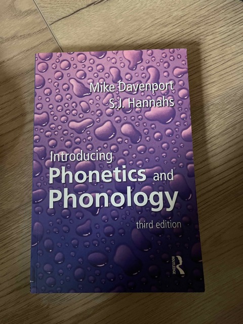 9781444109887-Introducing-Phonetics-and-Phonology