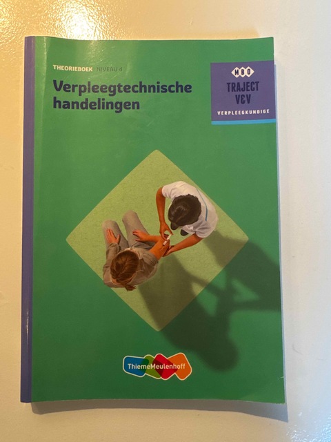 9789006910353-Verpleegtechnische-handelingen-niveau-4-Theorieboek