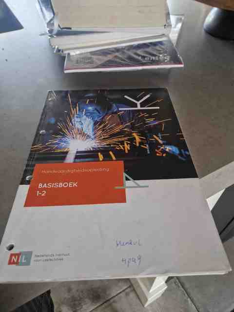 9789073844124-Lassen-niveau-1-2