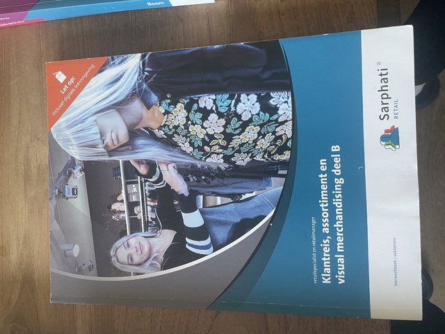 9789463971959-Klantreis-assortiment-en-visual-merchandising-B-Leerwerkboek