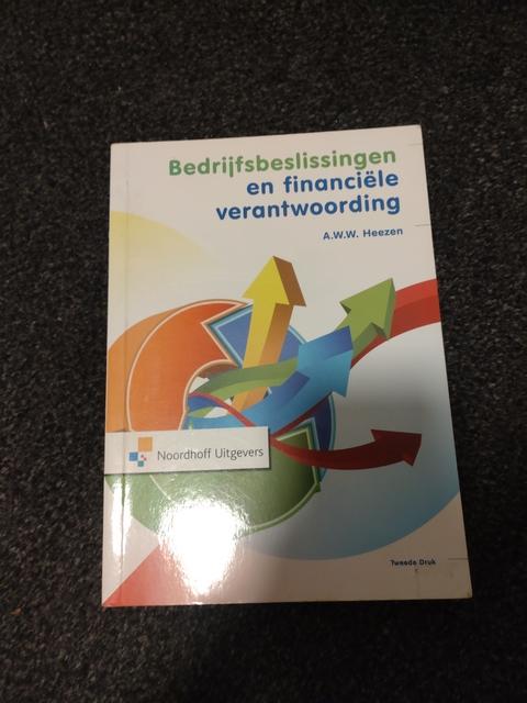 9789001805791-Bedrijfsbeslissingen-en-financiele-verantwoording