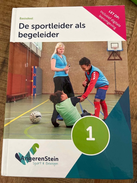 9789037256055-De-sportleider-als-begeleider-deel-1