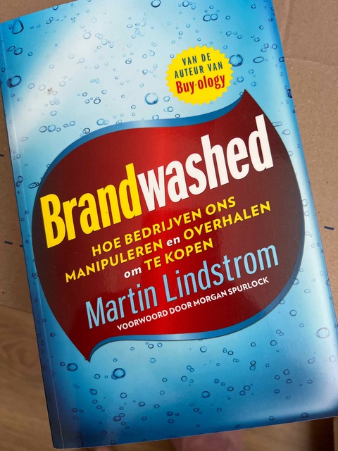 9789400500839-Brandwashed