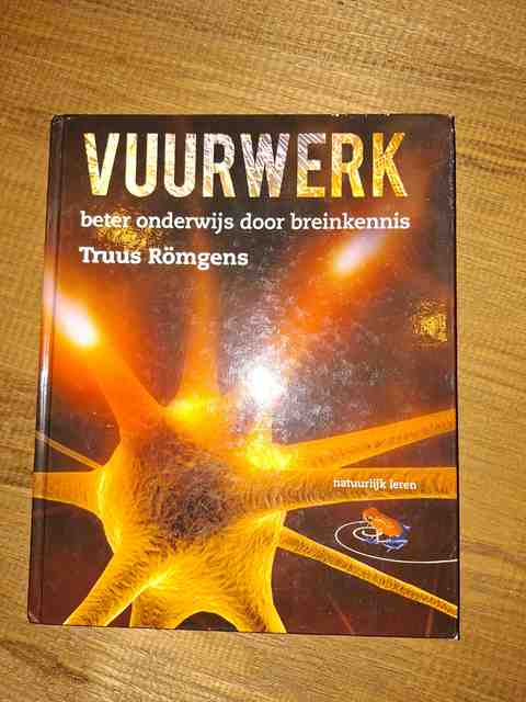 9789080783706-Vuurwerk