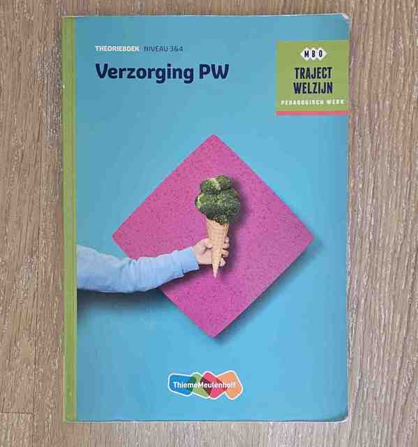 9789006622218-Verzorging-PW-niveau-34-Theorieboek