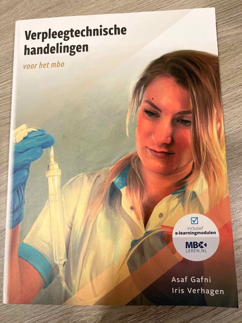 9789083181172-Verpleegtechnische-handelingen-voor-het-mbo