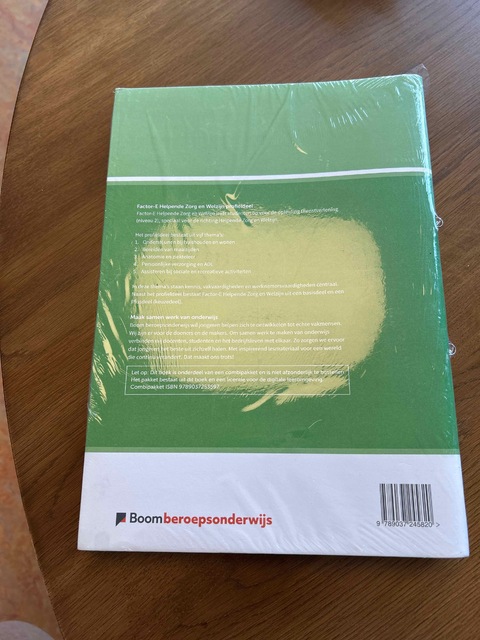 9789037245820-HELPENDE-ZORG-EN-WELZIJN-HZW-PROFIELDEEL-FOLIO