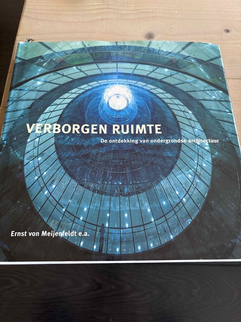 9789074265416-Verborgen-Ruimte