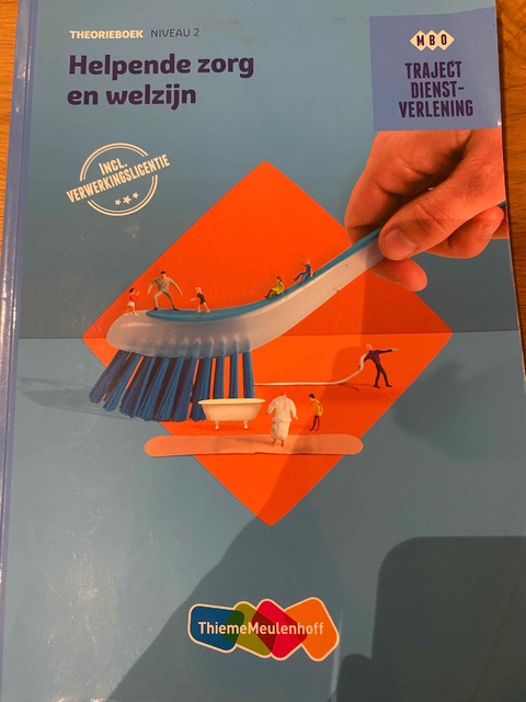 9789006504026-Traject-Combipakket-Dienstverlening-Helpende-Zorg-en-welzijn-niveau-2-boek-en-verwerkingslicentie-1-jaar