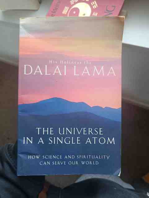 9780316732246-The-Universe-In-A-Single-Atom