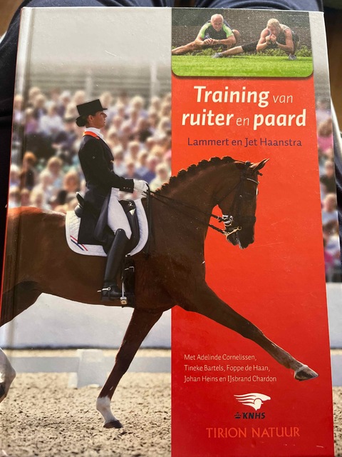 9789052108704-Training-van-ruiter-en-paard
