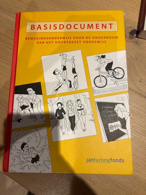 9789072335579-Basisdocument-bewegingsonderwijs-voor-de-onderbouw-van-het-voortgezet-onderwijs