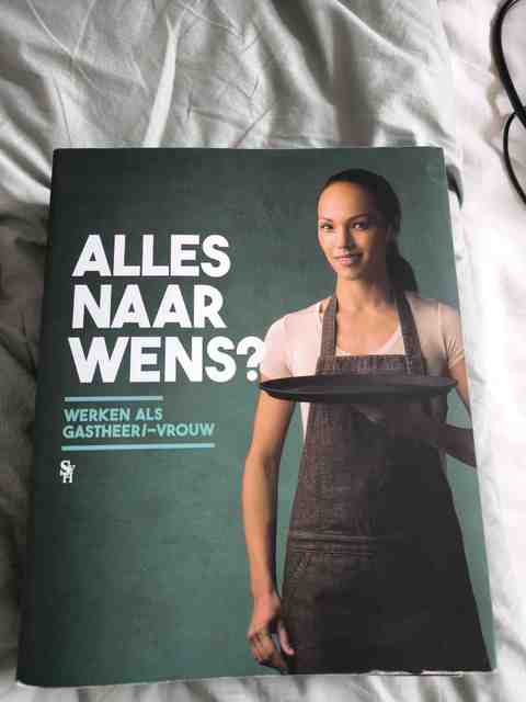 9789052110912-Werken-als-gastheer-vrouw