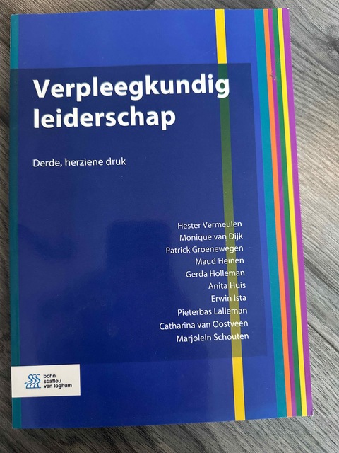 9789036824460-Verpleegkundig-leiderschap
