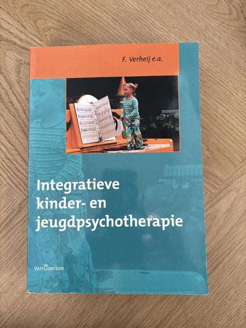 9789023249108-Integratieve-kinder-en-jeugdpsychiatrie
