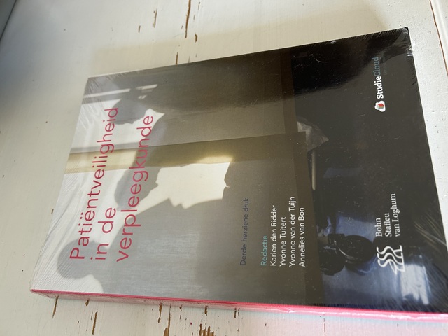 9789036811125-Patientveiligheid-in-de-verpleegkunde