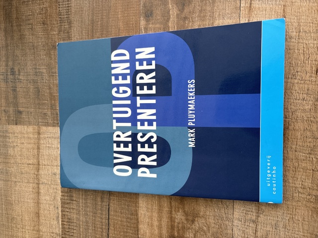 9789046902134-Overtuigend-presenteren