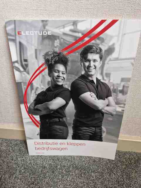 9789493302402-Distributie