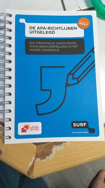 9789072482235-De-APA-richtlijnen-uitgelegd-Een-praktische-handleiding-voor-br