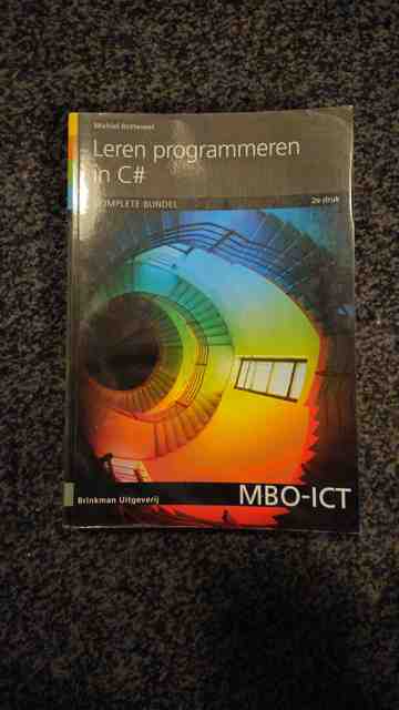 9789057523878-Leren-programmeren-in-C%23-complete-bundel