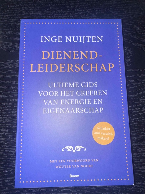 9789024438525-Dienend-leiderschap
