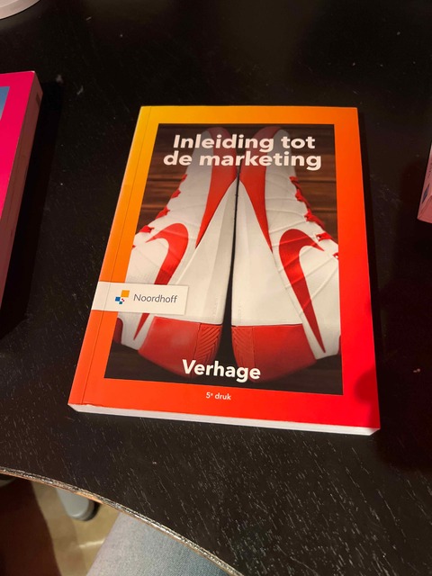 9789001886868-Inleiding-tot-de-marketing