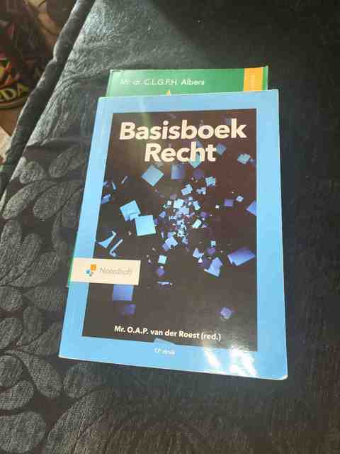9789001747640-Basisboek-Recht