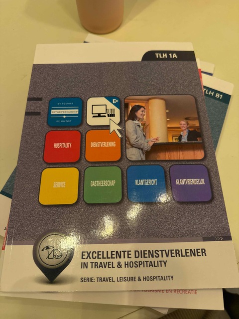 9789400218475-TLH-1a