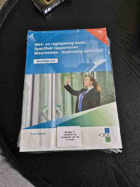 9789037260212-Beveiliger-2-theorieboek-bij-combipakket