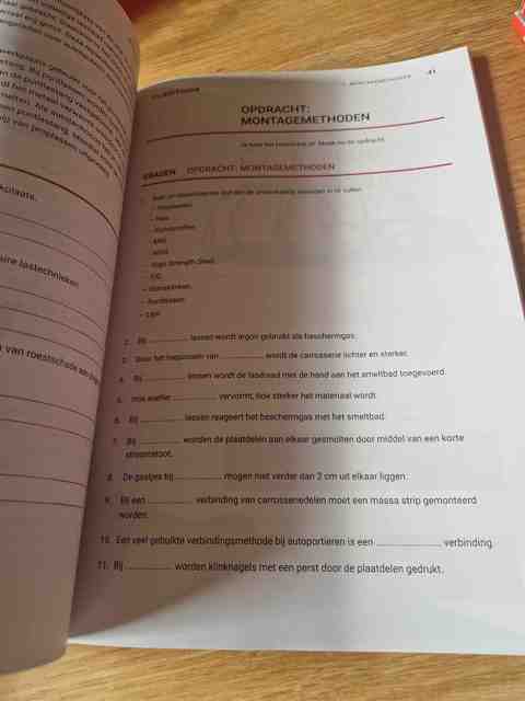 9789493286481-Carroserie